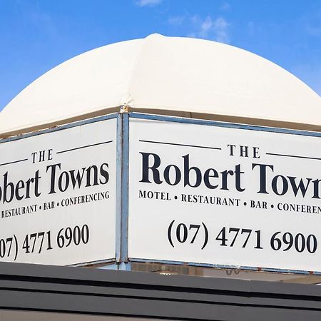 The Robert Towns Hotel Таунсвил Екстериор снимка